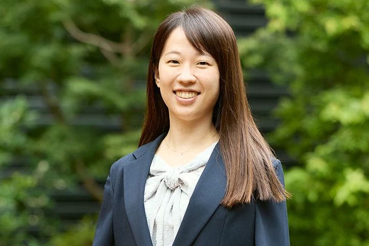 山岸 万里菜